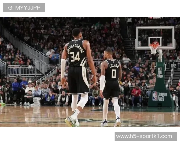 骑士全场篮板优势明显双塔合力贡献23个助力胜利