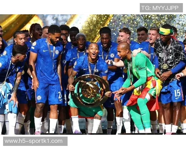 曼城抢先一步阿森纳切尔西争夺17岁波兰新星